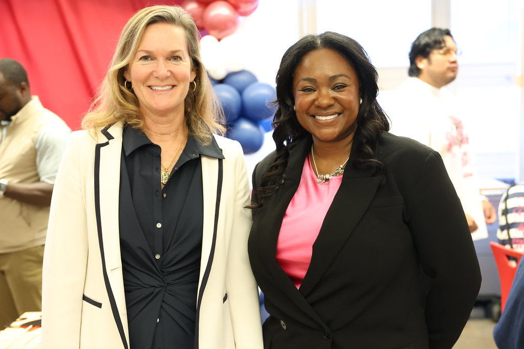 DPSCD Foundation and Ford leaders at the Western International High School lab opening